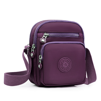 תיק קל משקל ואופנתי עם עיצוב רב כיסים