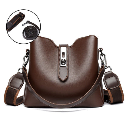 Women’s Elegance Leather Bucket Tote